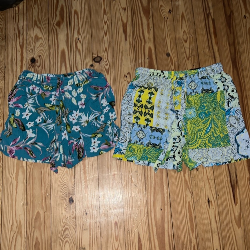 2 pack of shorts